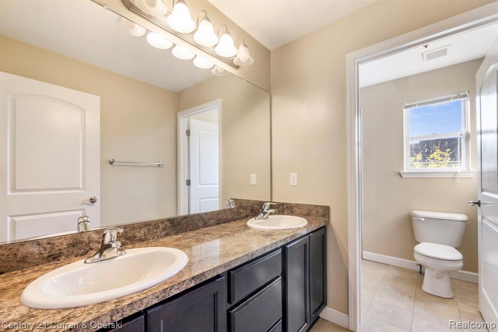 51207 Brompton, Novi, MI — Photo 40