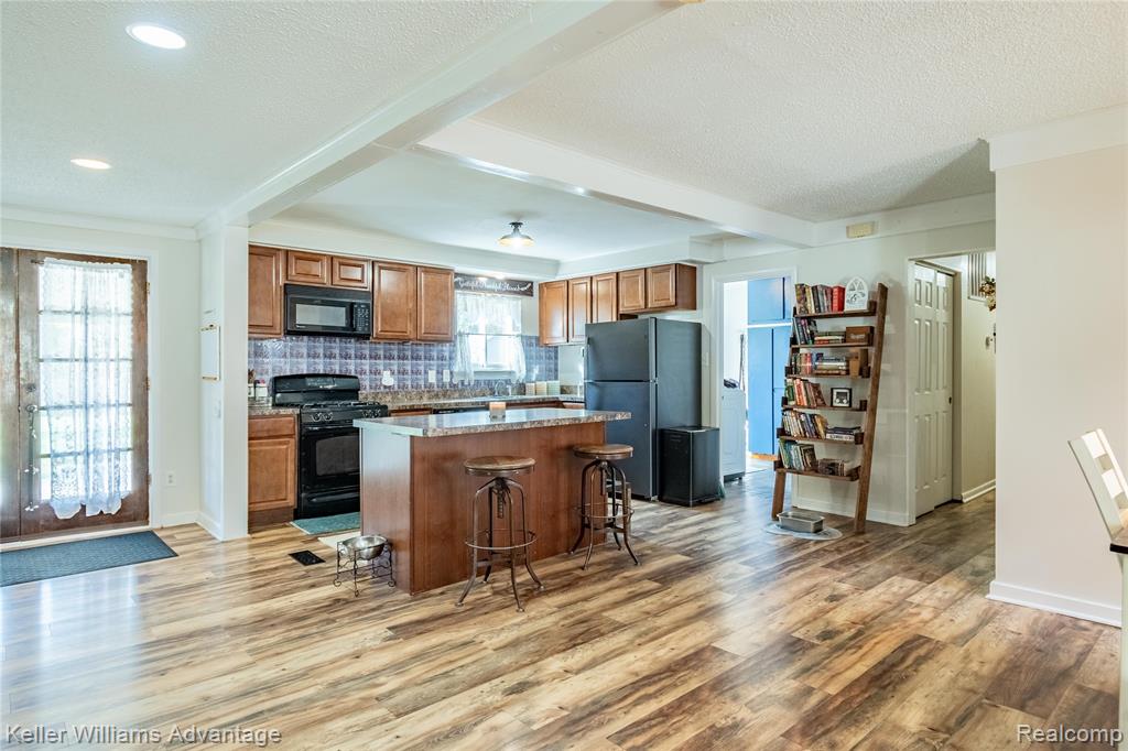4879 Sundale Drive, Clarkston, MI — Photo 12