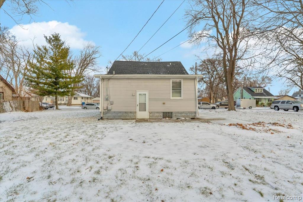 8268 Hudson Avenue, Warren, MI 48089 — Photo 21