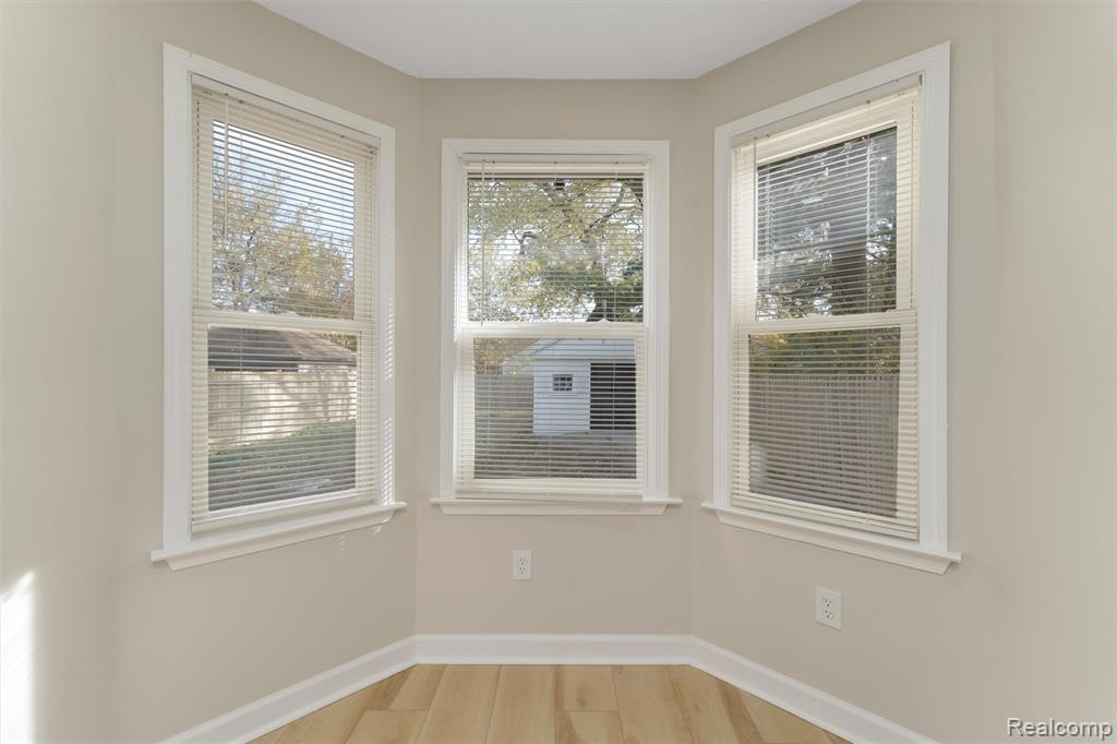 11090 McKinney Street, Detroit, MI 48224 — Photo 11