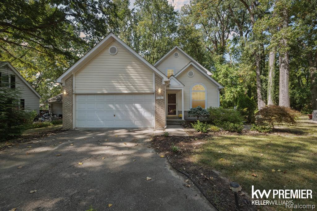 9301 Cardwell Street, Livonia, MI 48150 — front exterior