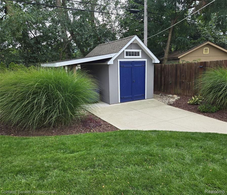 41411 Ivywood Lane Lane, Plymouth, MI 48170 — Photo 14