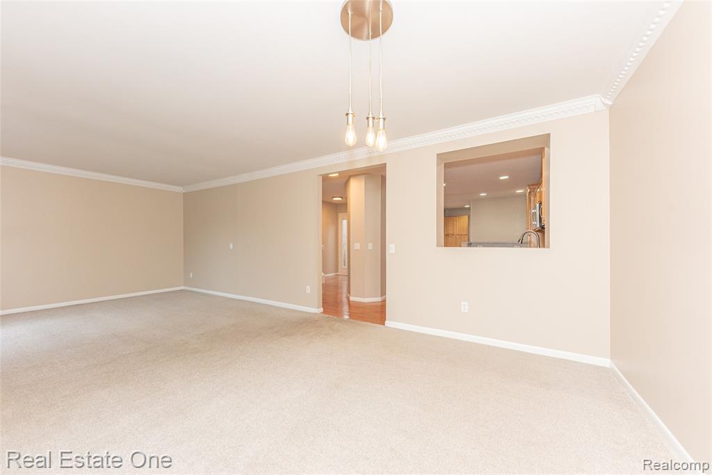 6427 RICHARD Run, 10, West Bloomfield, MI — Photo 16