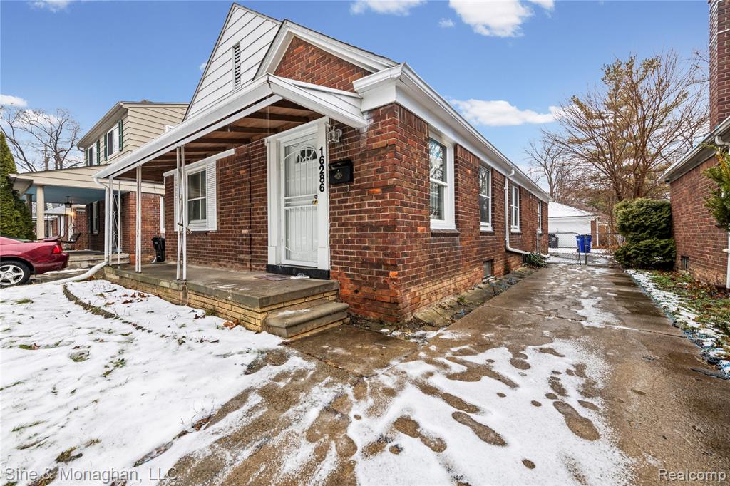 16286 E State Fair Street, Detroit, MI 48205 — Photo 2