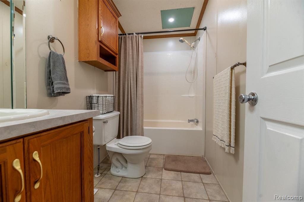 5373 MERTZ Road, Mayville Vlg, MI 48744 — Photo 24