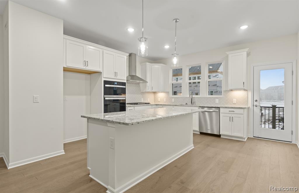 42846 Atwood Avenue, Novi, MI — Photo 17