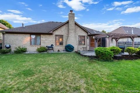 54774 Ashley Lauren Drive, Macomb, MI 48042 — Photo 24