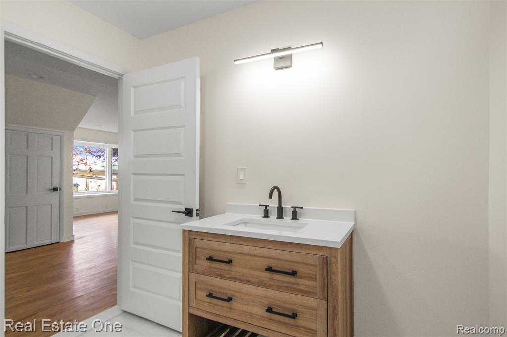 9047 Gale Road, White Lake, MI — Photo 36