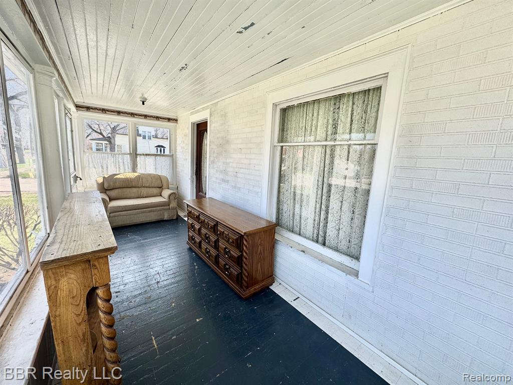 611 MONROE Street, Carleton, MI 48117 — Photo 18