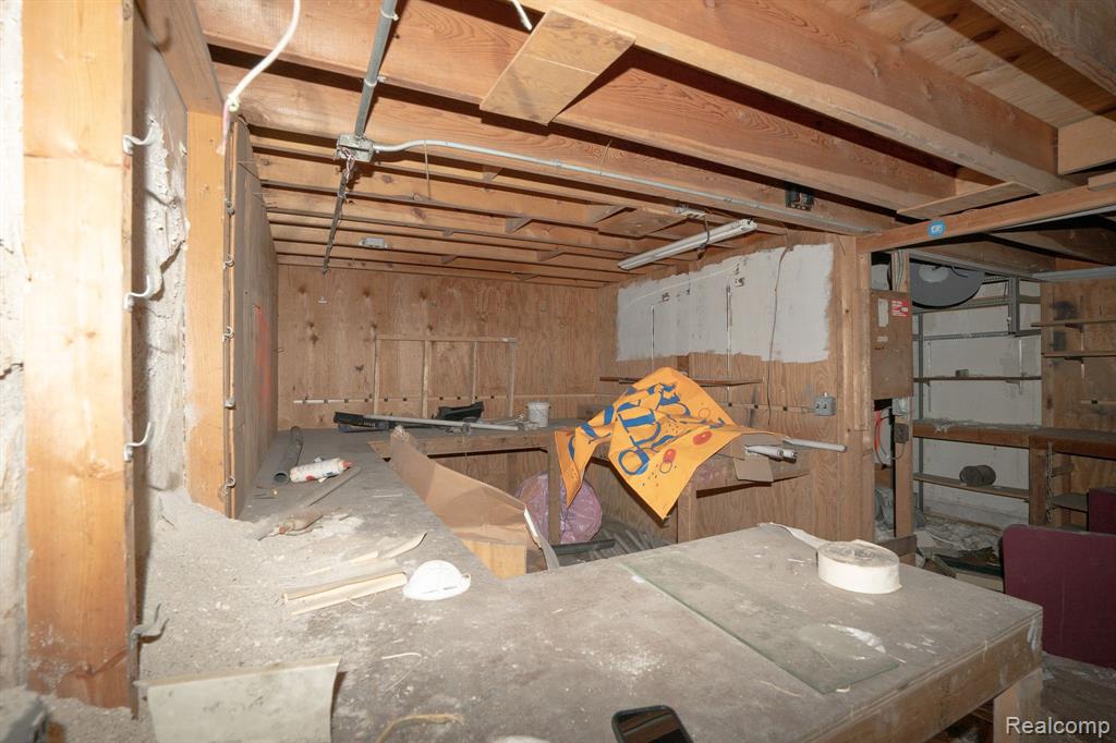 13537 GRATIOT Avenue, Detroit, MI 48205 — Photo 27