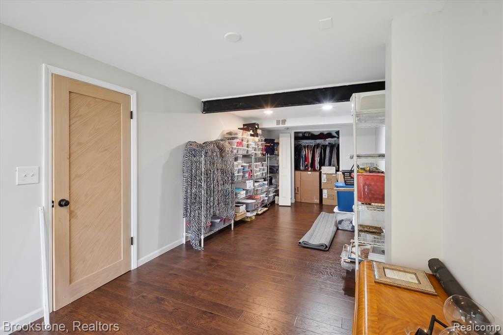 5195 Richard Run, West Bloomfield, MI — Photo 37
