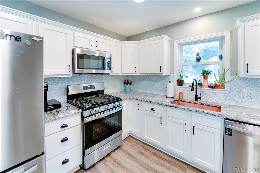 139 W WASHINGTON Street, Romeo, MI 48065 — Photo 16