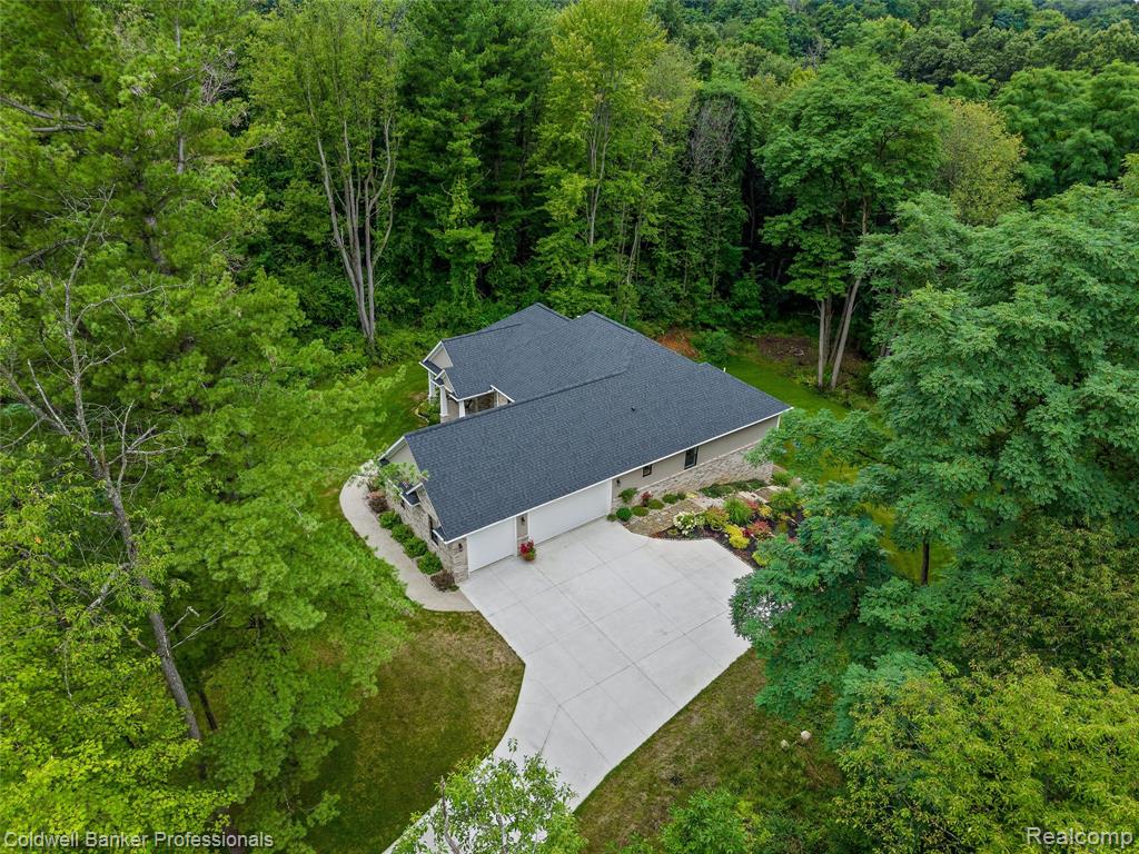 3320 Acorn Grove Court, Ortonville, MI 48462 — Photo 47