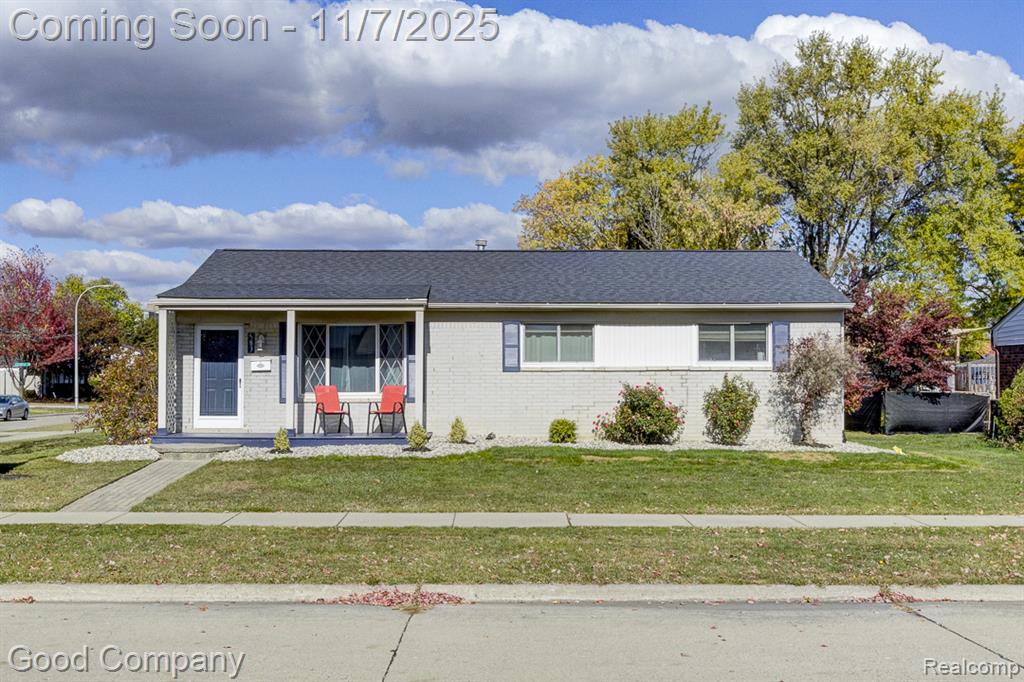 583 Manchester Street, Madison Heights, MI 48071 — Photo 43