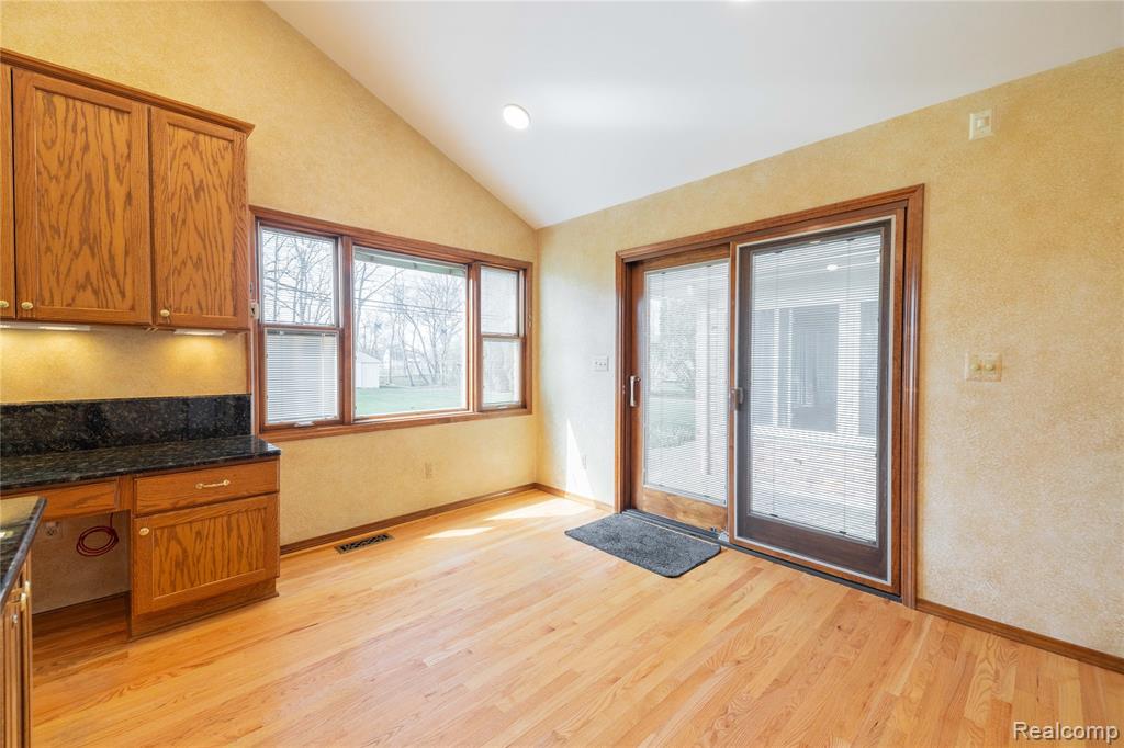 7611 Ferry Road, Grosse Ile, MI 48138 — Photo 17