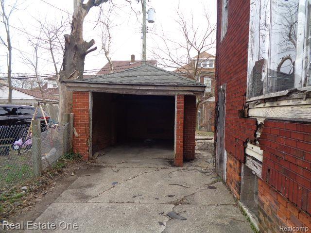 8034 GEORGIA Street, Detroit, MI 48213 — Photo 6