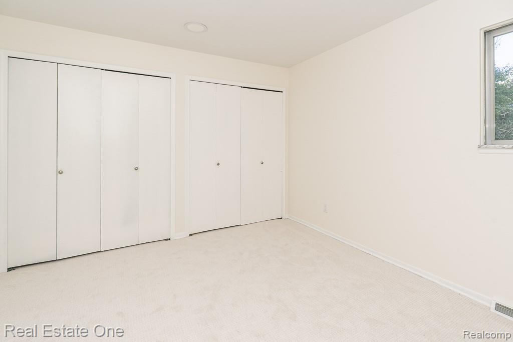 751 Troywood Drive, Troy, MI 48083 — Photo 22