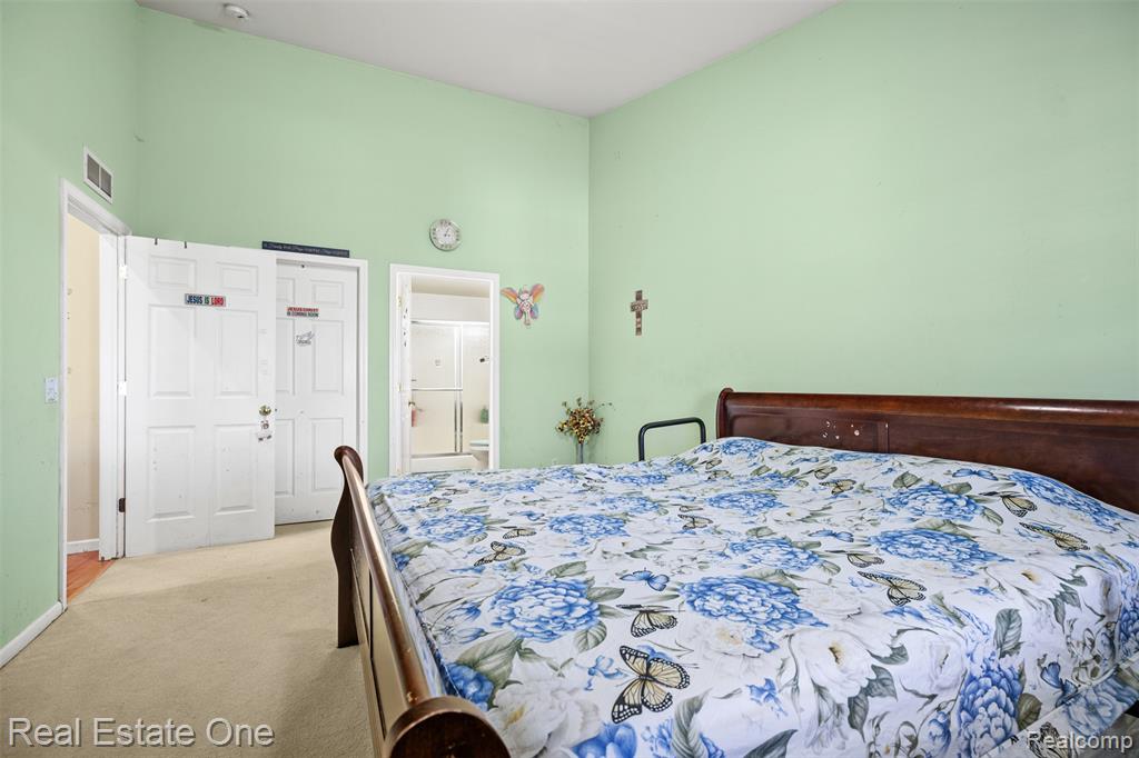 21628 Majestic Drive, Trenton, MI 48183 — Photo 16