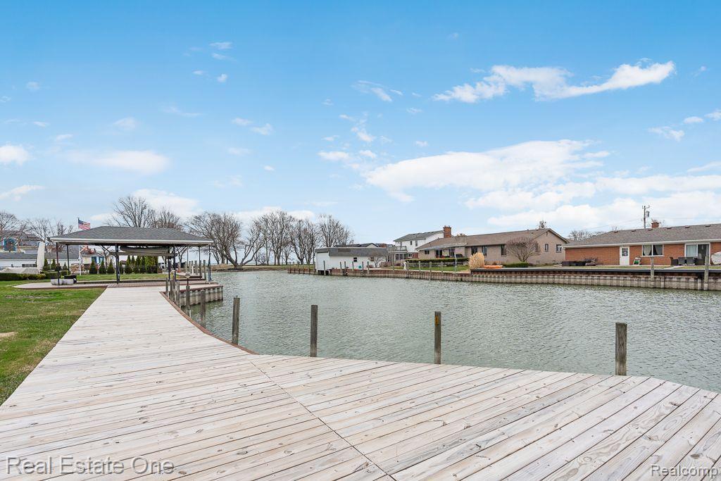 49680 KEYCOVE, Chesterfield, MI 48047 — Photo 6