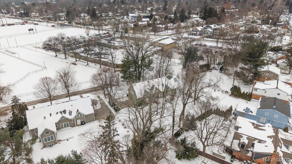 757 Woodlea Court, Birmingham, MI 48009 — Photo 38