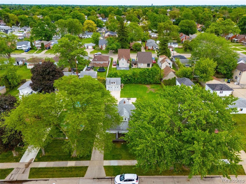 24248 Hayes Avenue, Eastpointe, MI 48021 — Photo 42