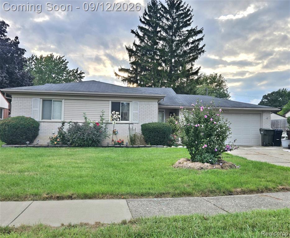 38775 Littlefield Drive, Sterling Heights, MI 48312