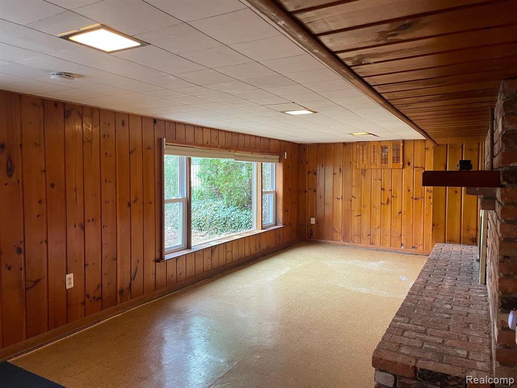 896 Carpenter Street, Northville, MI 48167 — Photo 21