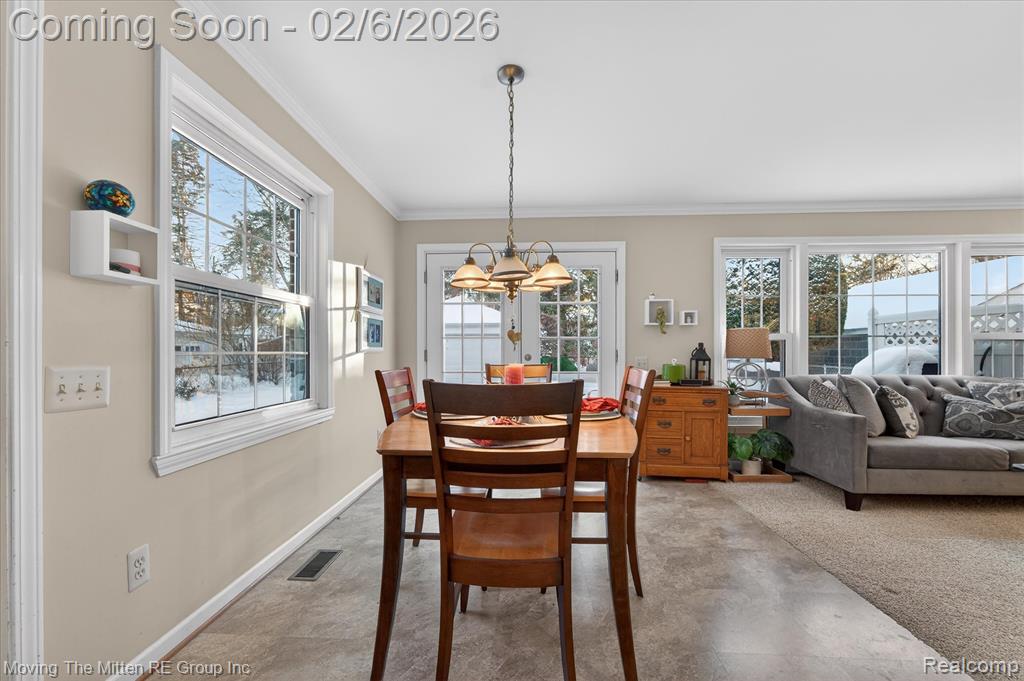 351 Ridgemont Road, Grosse Pointe Farms, MI 48236 — Photo 7