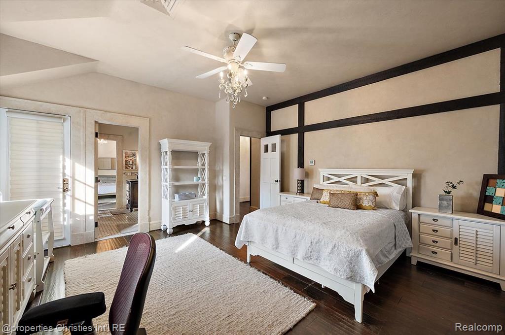 3701 Northwood, West Bloomfield, MI, 48324