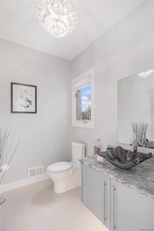 6535 Pond Drive, Washington, MI — Photo 16