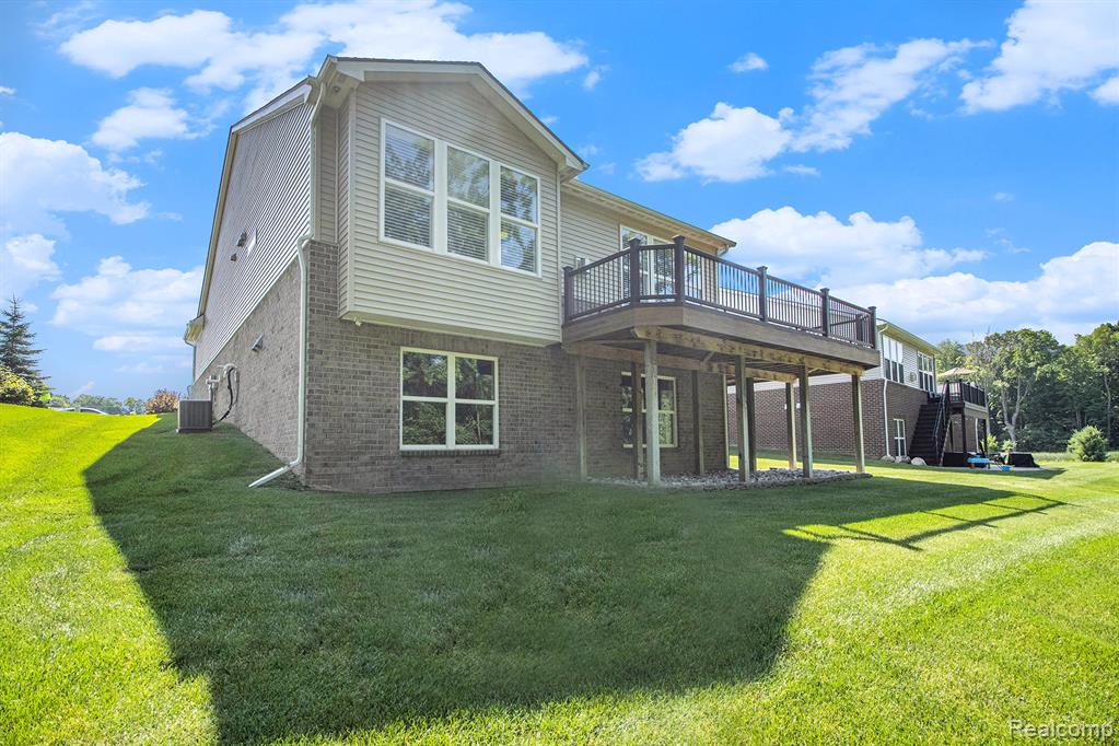 4104 Ashdale Way, Clarkston, MI 48348 — Photo 25
