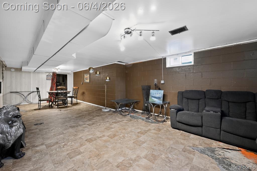 220 Meadow Lane, Jackson, MI 49203 — Photo 31