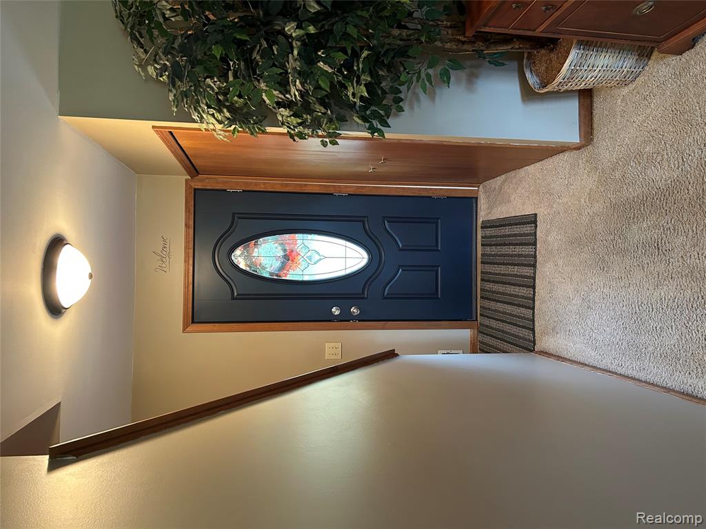 8812 S Byron Road, Gaines Vlg, MI 48436 — Photo 4