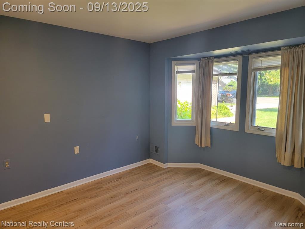 21295 Juniper Court, Farmington Hills, MI 48336 — Photo 20