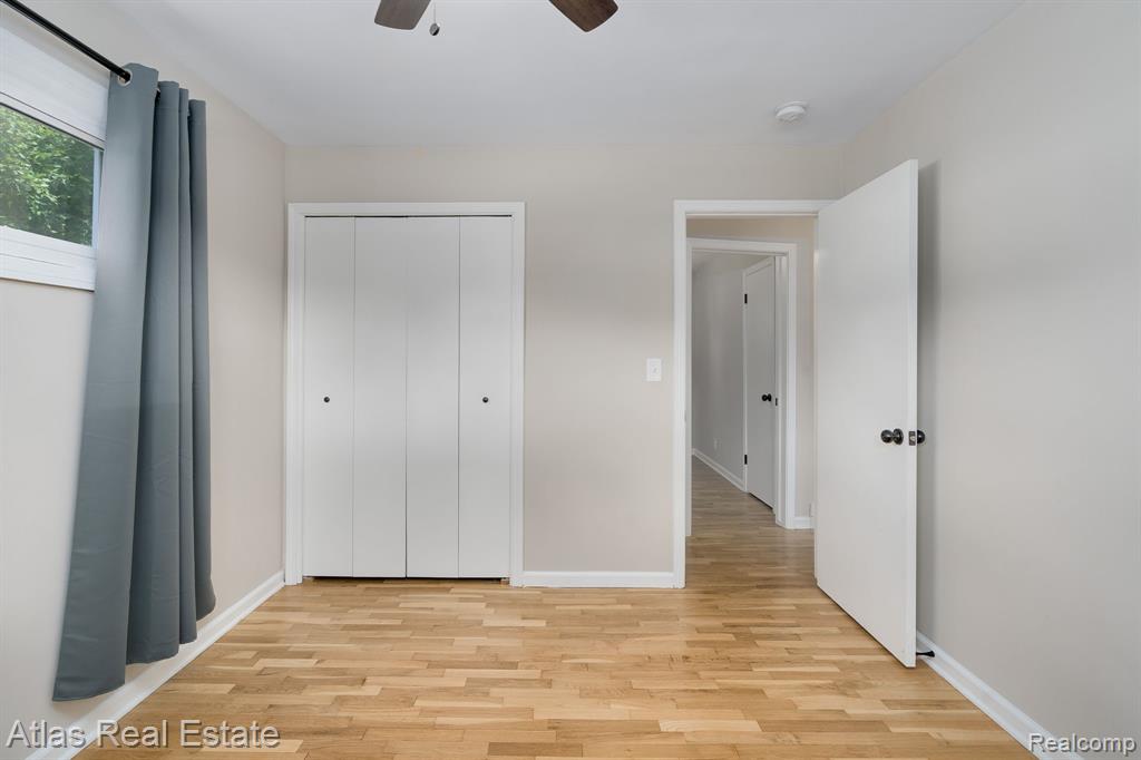832 Southwood Drive, Fenton, MI 48430 — Photo 22