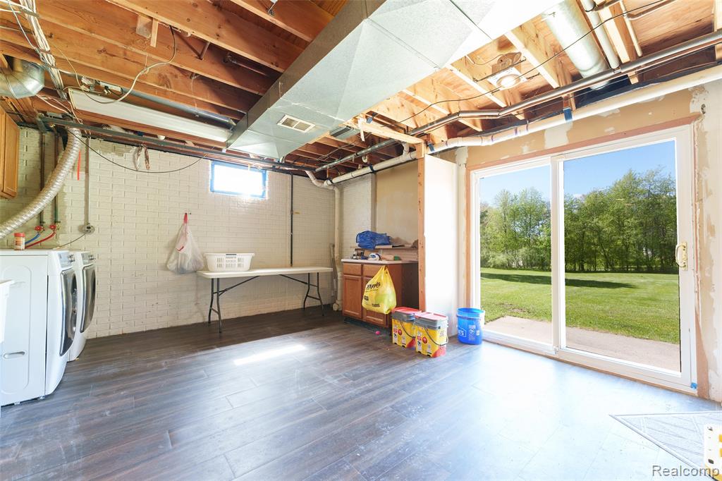 6879 Crofoot Road, Howell, MI 48843 — Photo 29