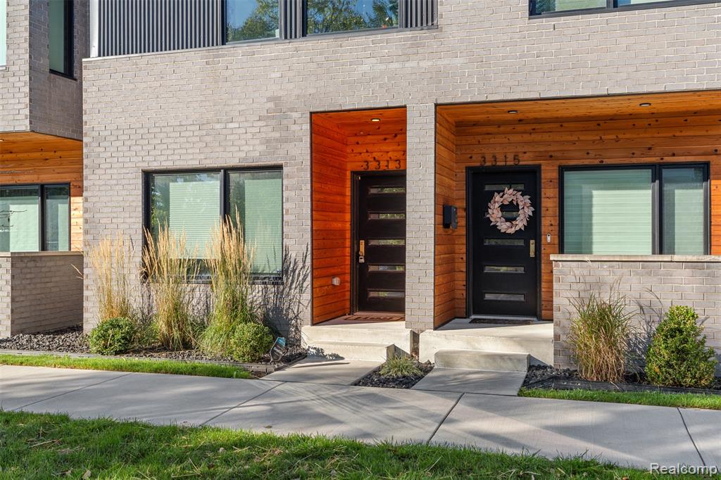 3313 Cochrane St, Detroit, MI 48208 — Photo 3