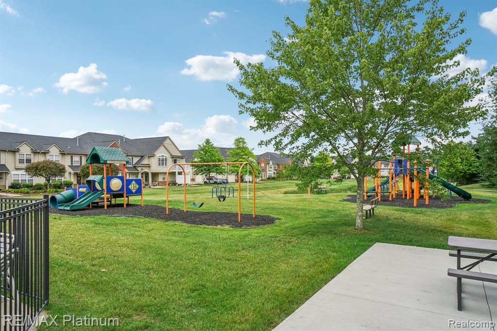 4122 HAMPTON RIDGE Boulevard, Howell, MI 48843 — Photo 26