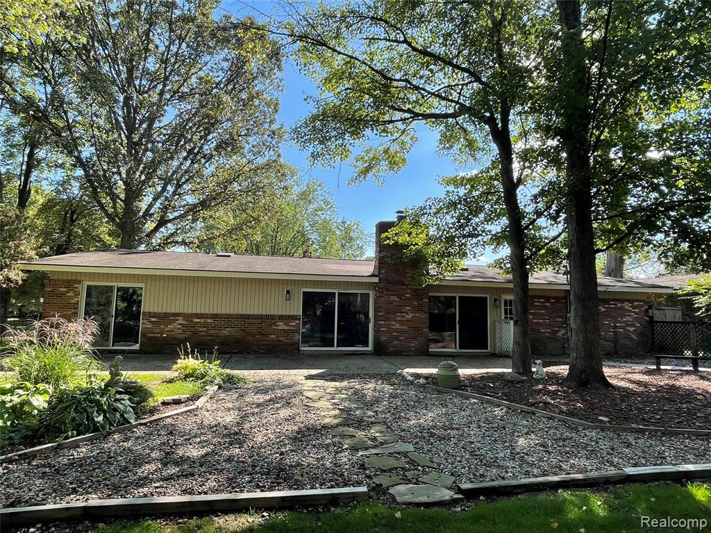 8981 Devon Drive, Shelby Twp, MI 48317 — Photo 33