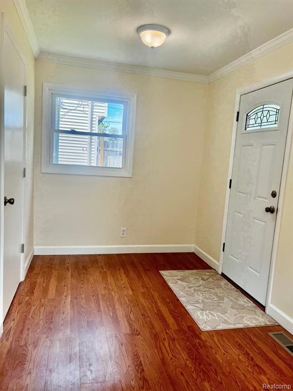 957 E MEYERS Avenue, Hazel Park, MI 48030 — Photo 14
