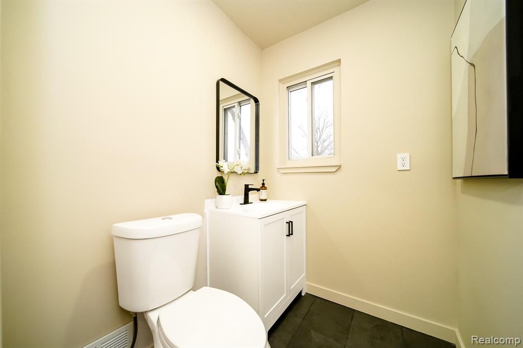 46985 Heydenreich Road, Macomb, MI 48044 — Photo 44