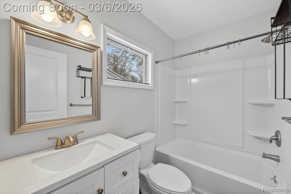 2754 Fishermans Drive, Highland, MI 48356 — Photo 19