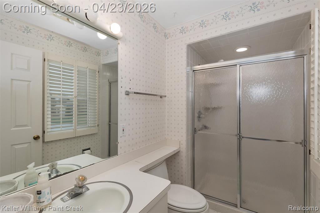 4330 S McNay Court, West Bloomfield, MI 48323 — Photo 19