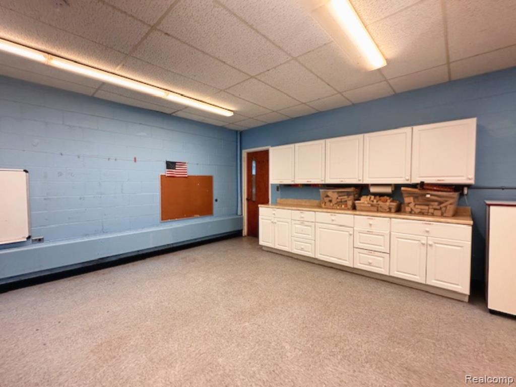 4150 Pontiac Lake Rd, Waterford, MI — Photo 31