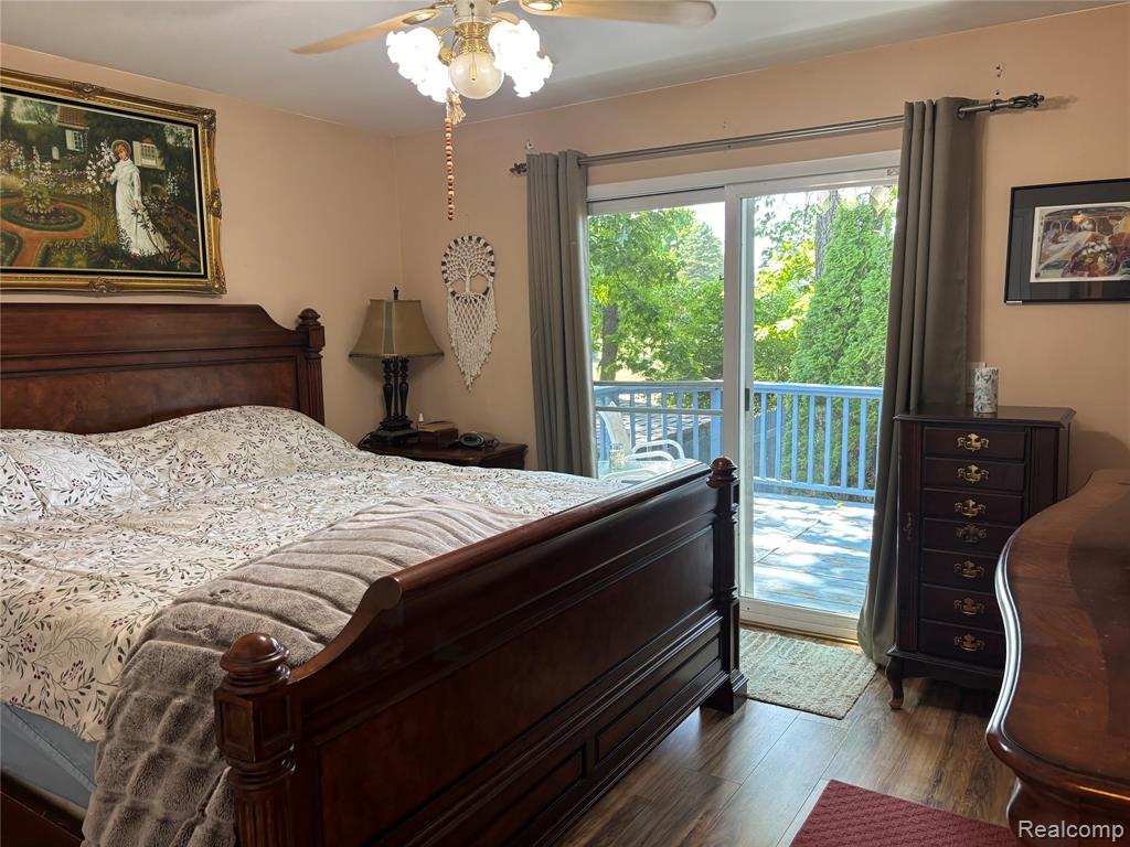 4817 Hickory Drive, Highland, MI 48356 — Photo 16