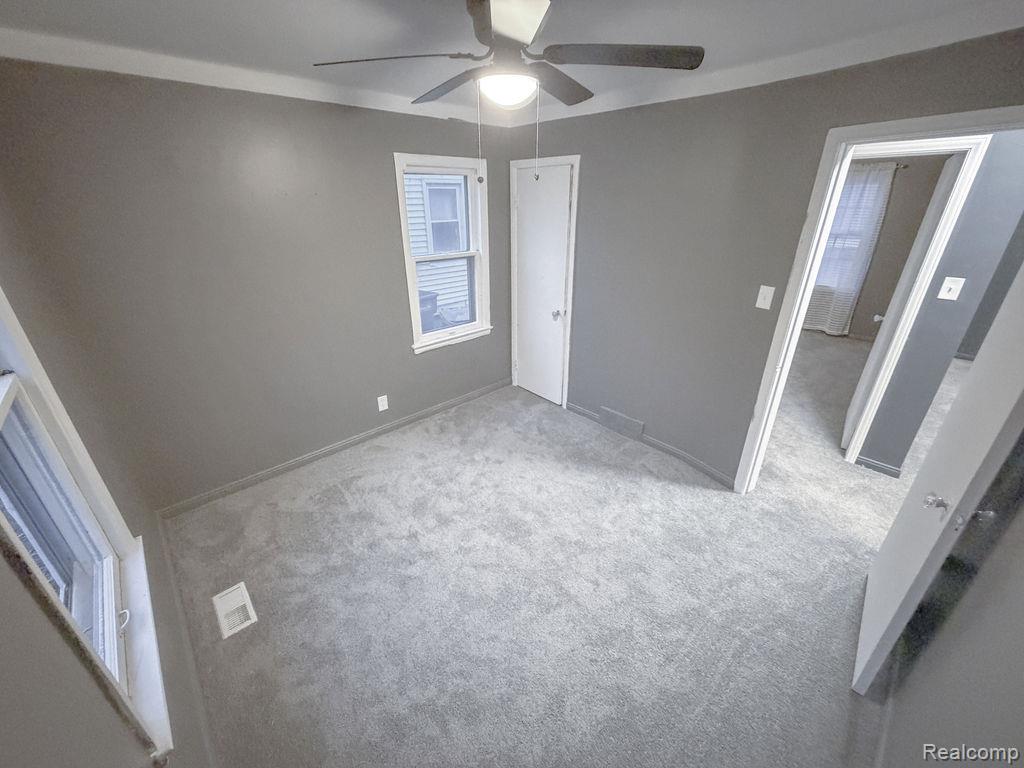 1836 Garfield Avenue, Lincoln Park, MI 48146 — Photo 30