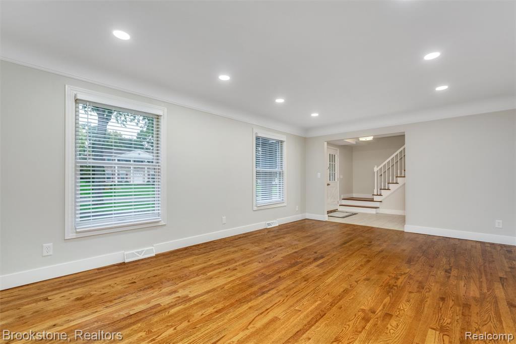 2784 Aldgate Drive, Bloomfield Hills, MI 48304 — Photo 16