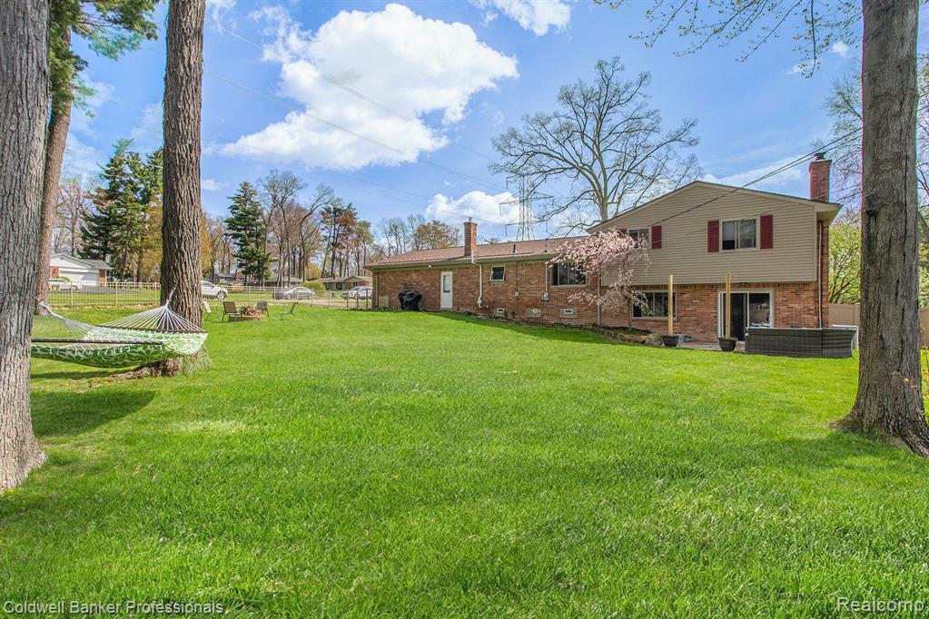 5775 KINGFISHER Lane, Clarkston, MI — Photo 30