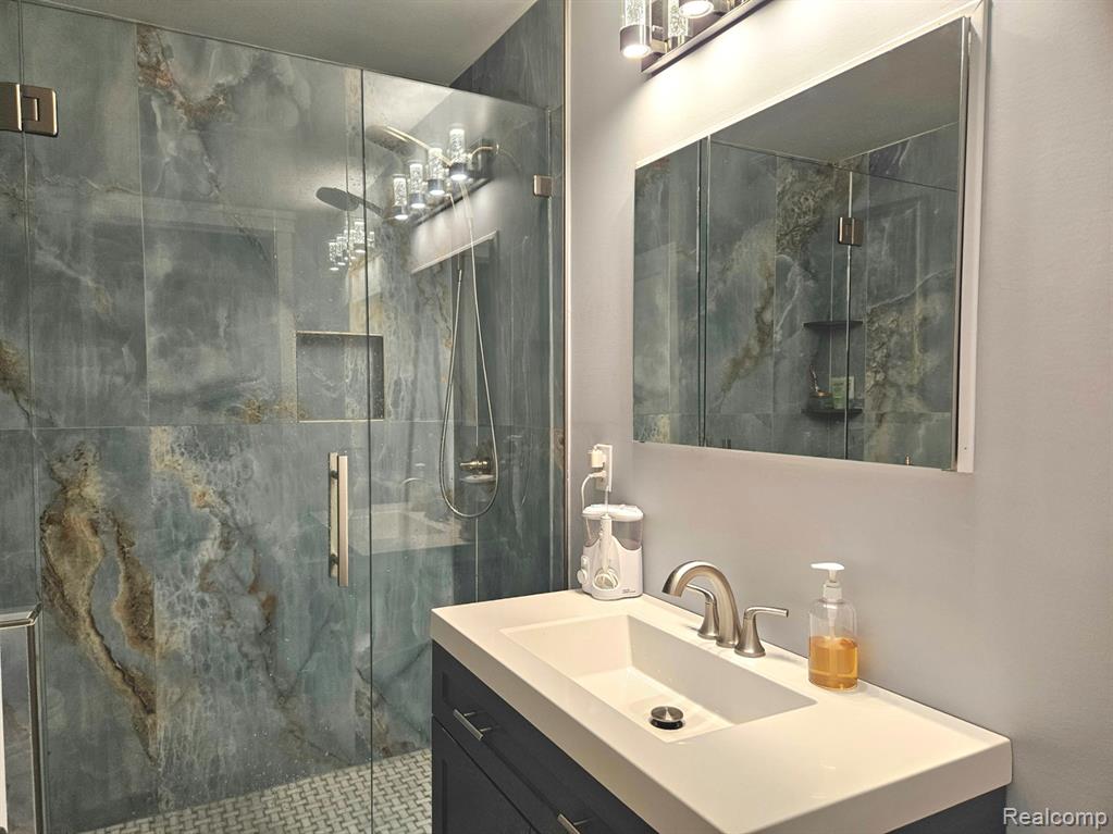 9750 Whitmore Lake Road, Brighton, MI 48116 — Photo 20