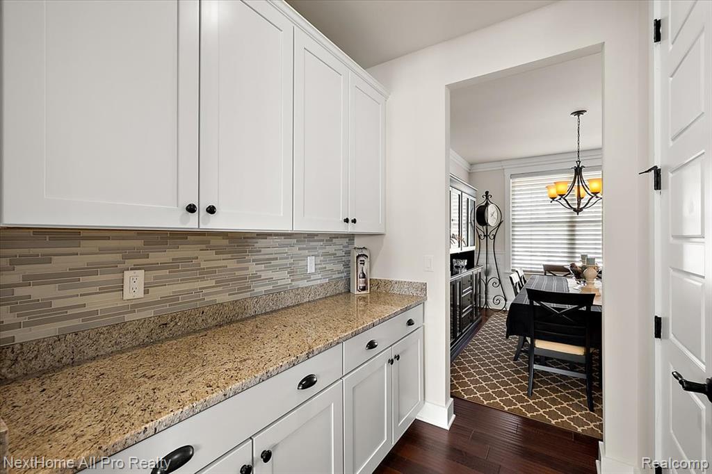 22841 Shepherds Hollow Drive, South Lyon, MI 48178 — Photo 18